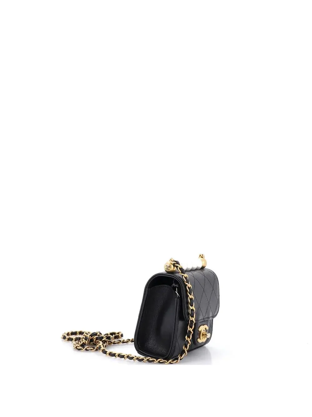 CHANEL elevate your